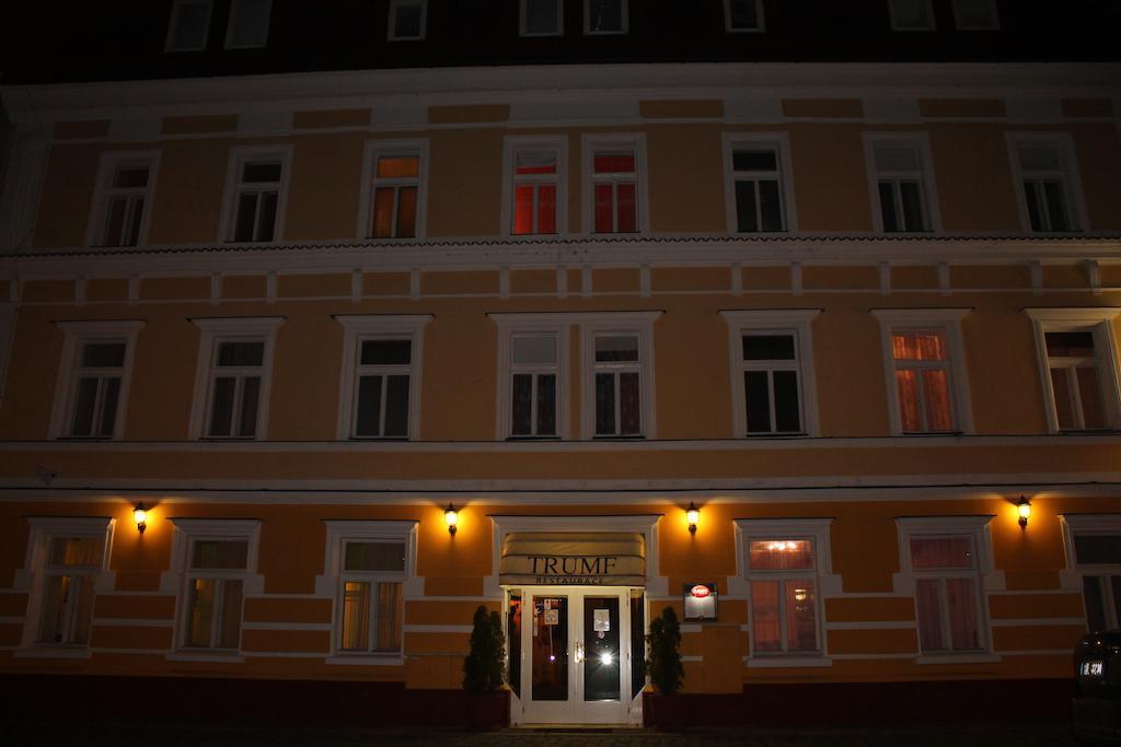 Hotel Trumf Mladá Boleslav Esterno foto